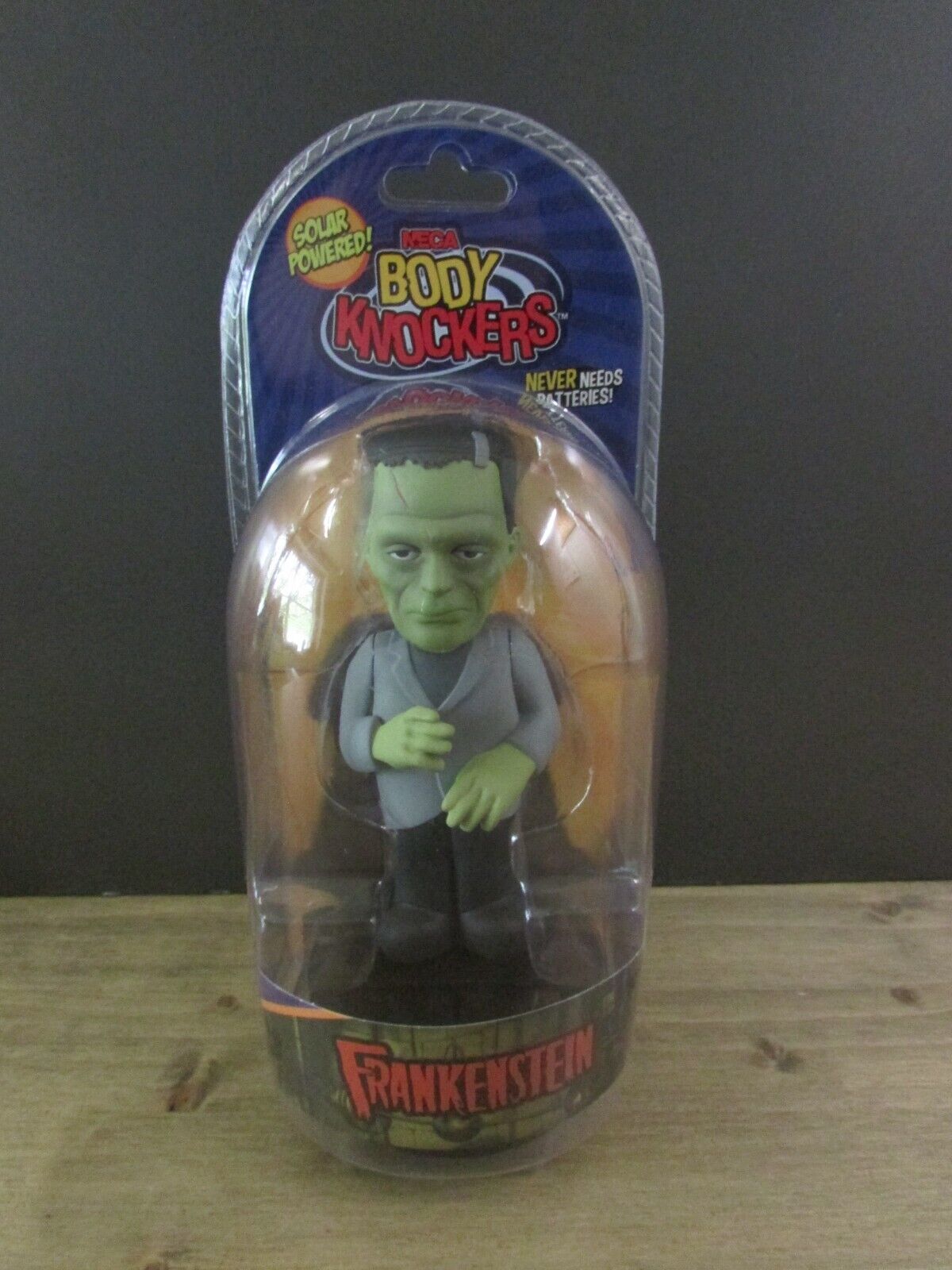 NECA Universal Monsters Body Knocker Bobble Figure Le monstre de Frankenstein 16