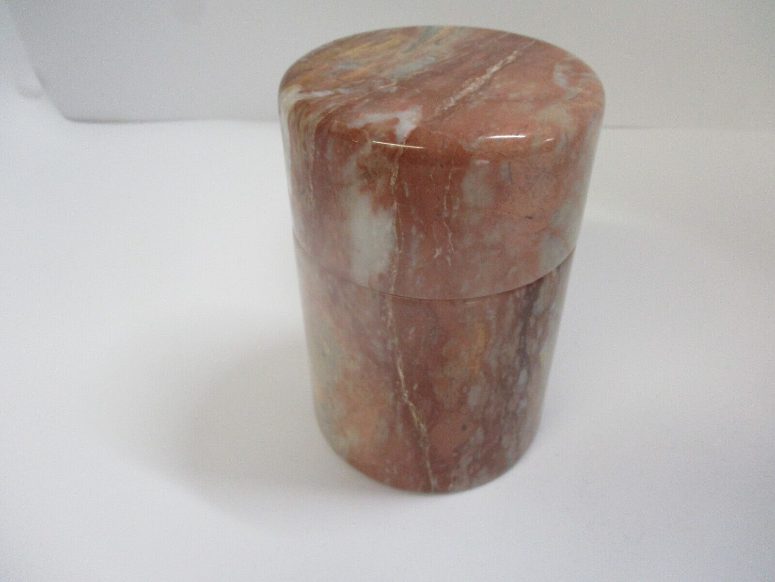 Lovely Onyx Lidded Jar/Trinket Container Lid Excellent Green Red Brown