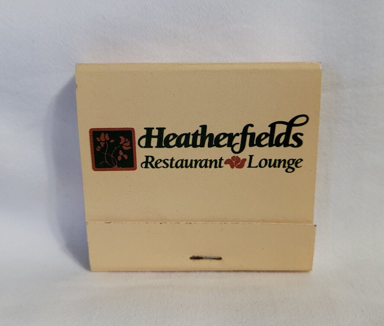 Vintage Heatherfields Restaurant Lounge Matchbook Martinsburg WV Advertising