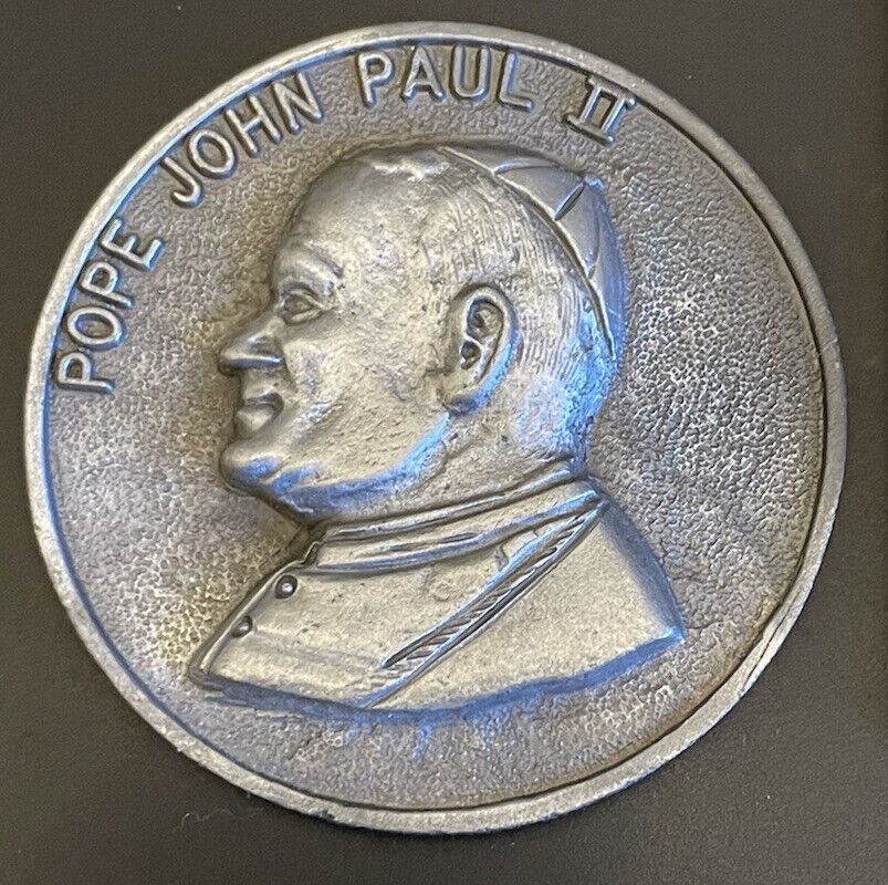 Vintage 1987 Catholic Pope John Paul II  Visits New Orleans XL Silver Tone Medal