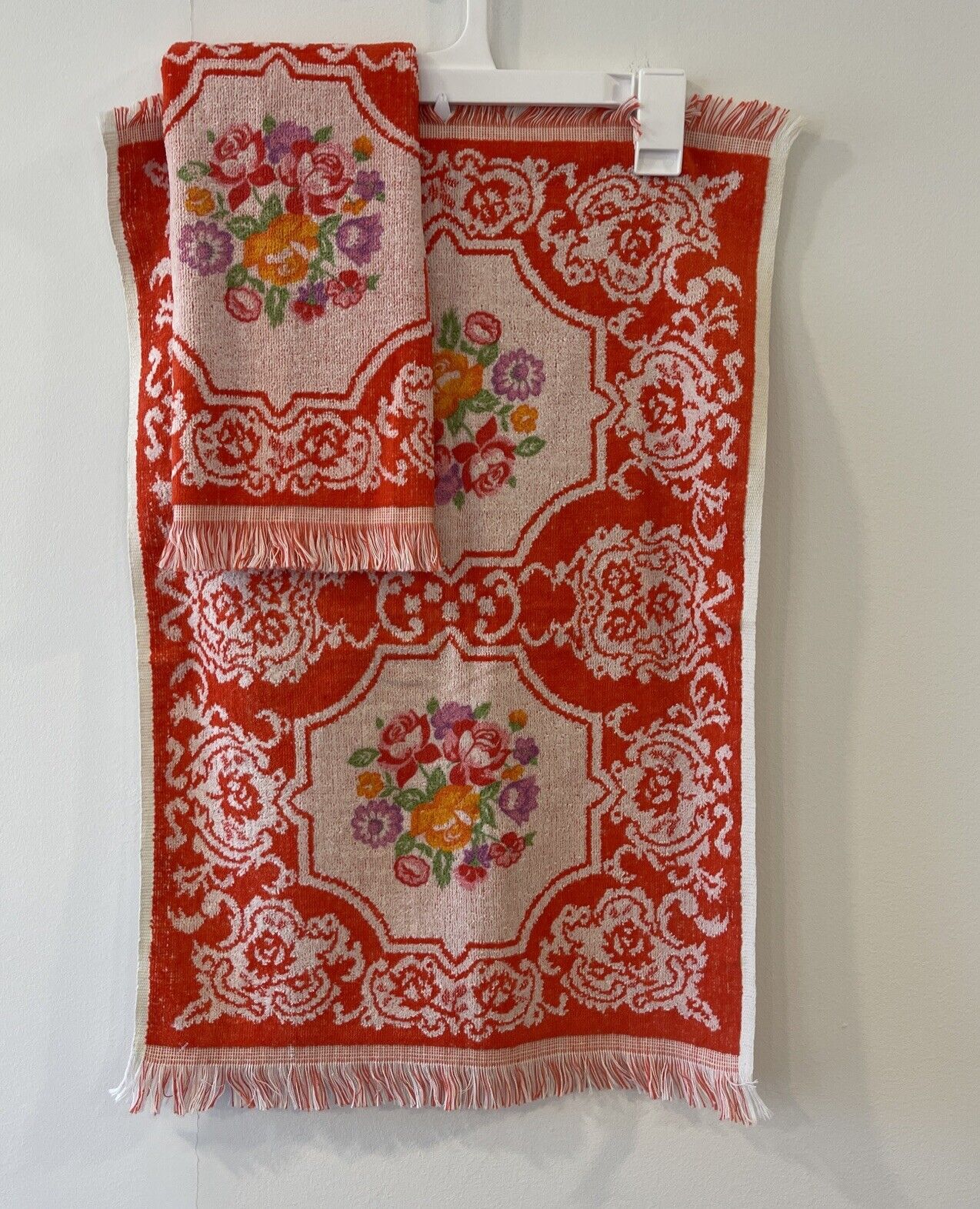 Vintage New Lady Pepperell Red Flower Power Towel Hand Towel Set NOS