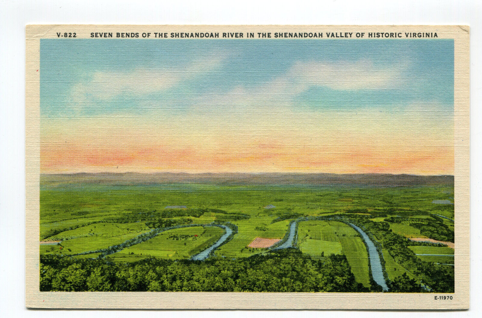 SEVEN BENDS OF THE SHENANDOAH RIVER IN SHENANDOAH VALLEY OF HISTORIC VIRGINIA