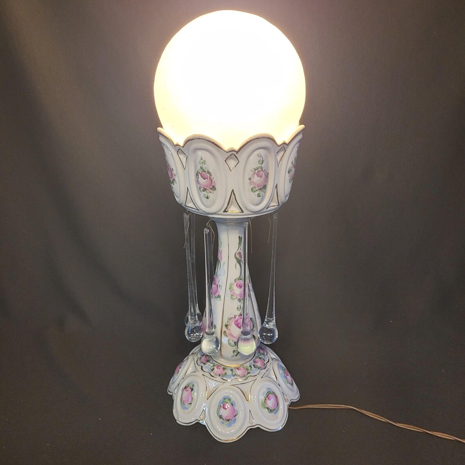 Vintage Mantle Banquet White Ceramic Lamp Enamel Flowers Rain Drop Prisms READ