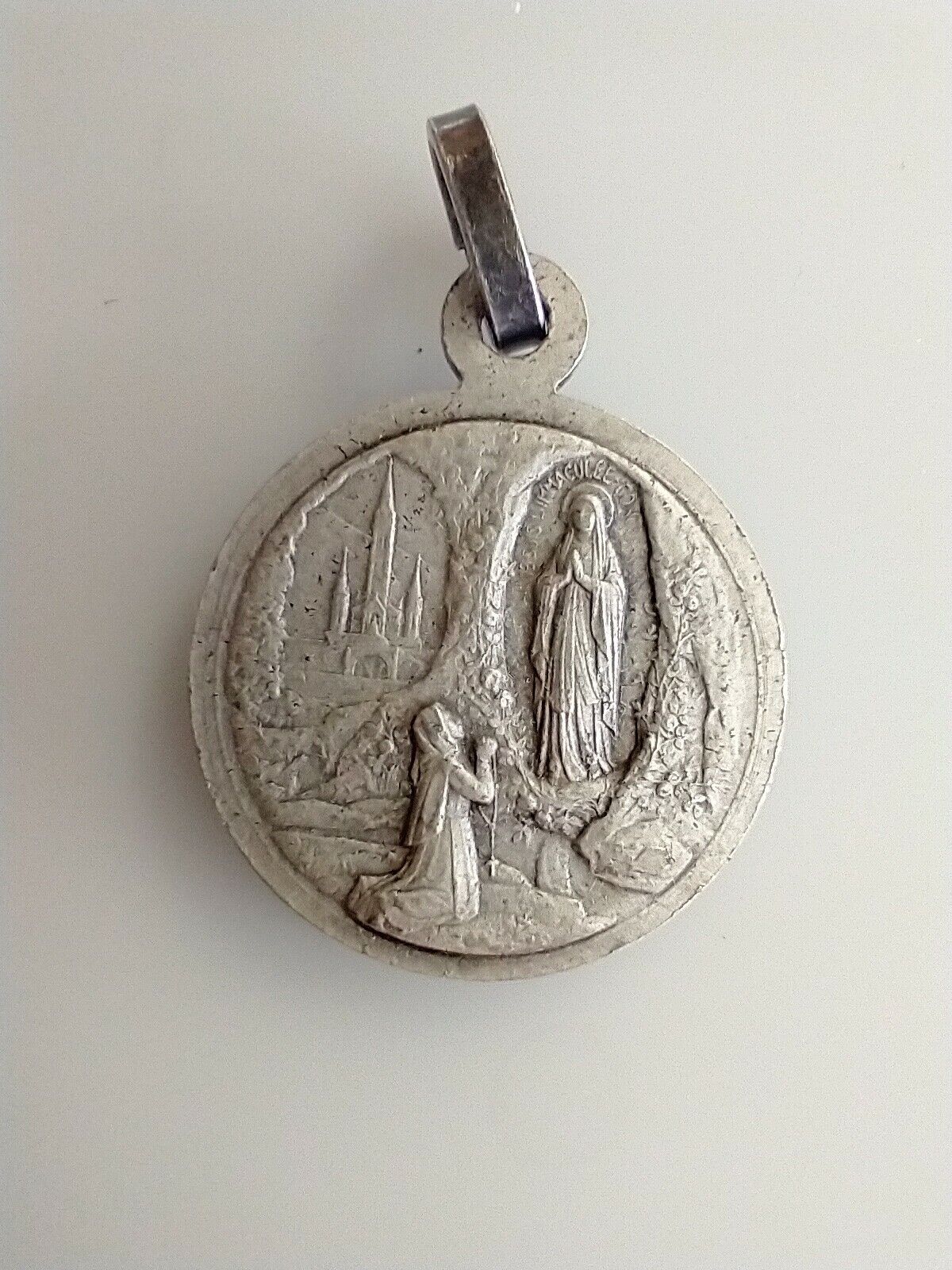 Catholic Vintage Our Lady of Lourdes JP2  Religious Medal