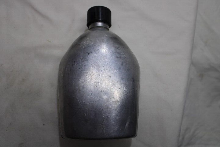 US Military Style WW2 WWII  Metal Water Canteen T12