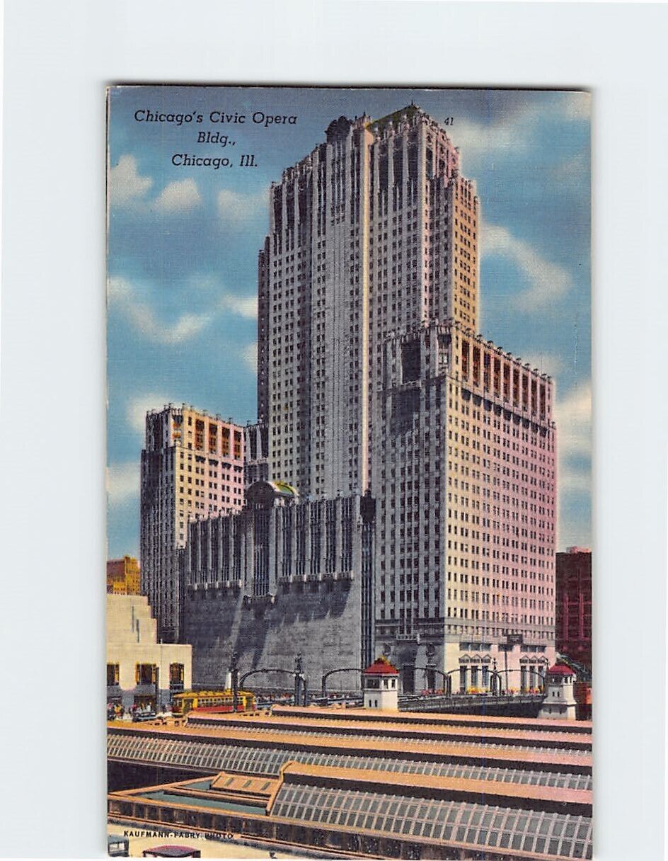 Postcard Chicago's Civic Opera Chicago Illinois USA