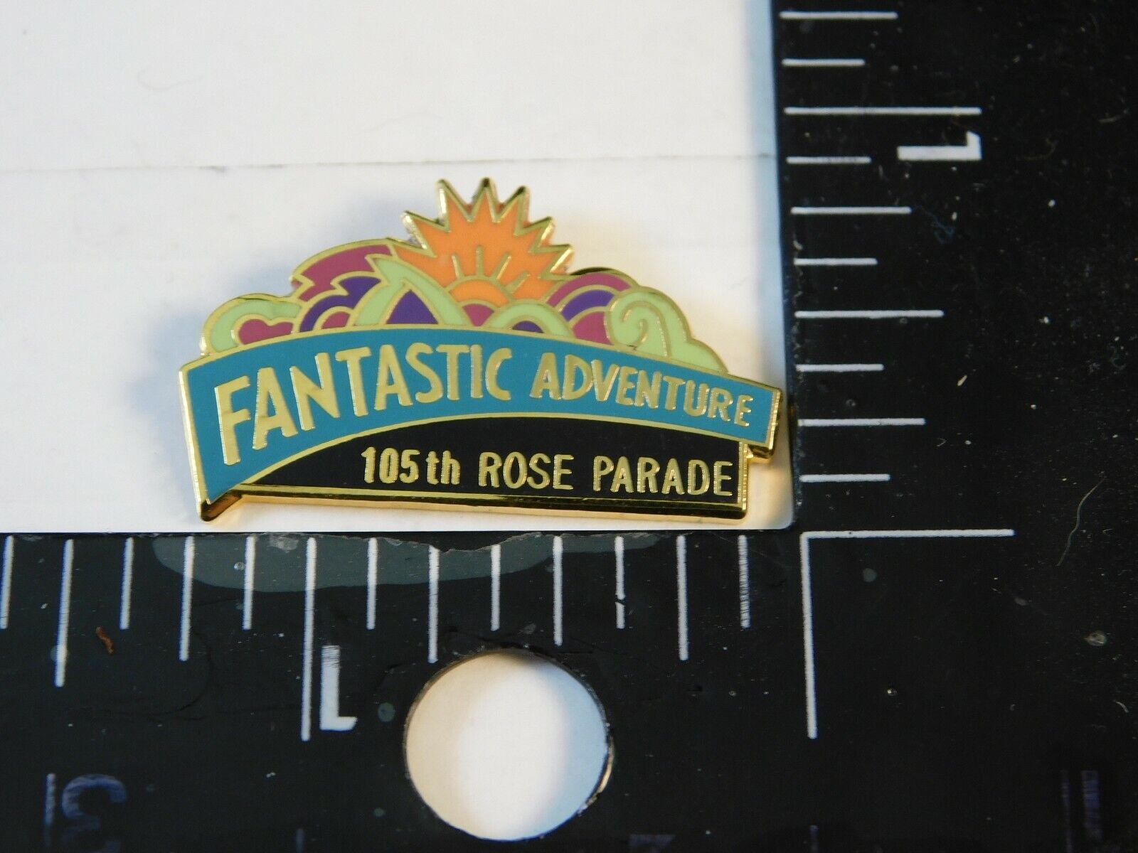 FANTASTIC ADVENTURE 105th ROSE PARADE TRAVEL PIN 