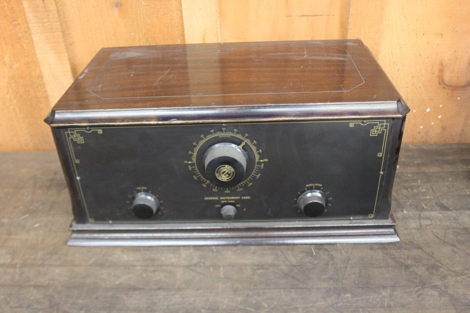 Antique Vintage General Instruments 671 Radio Receiver