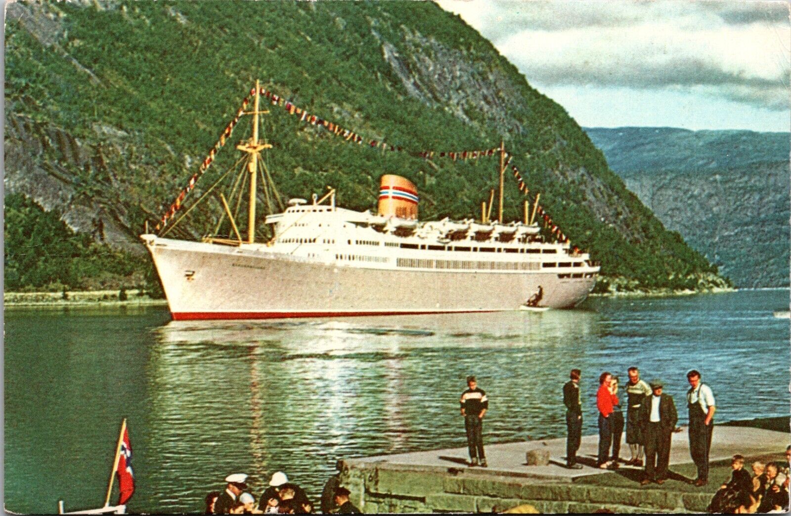 MS Bergensfjord Ocean Liner Ship Eidfjord Norway Continental 6x4 Postcard L66