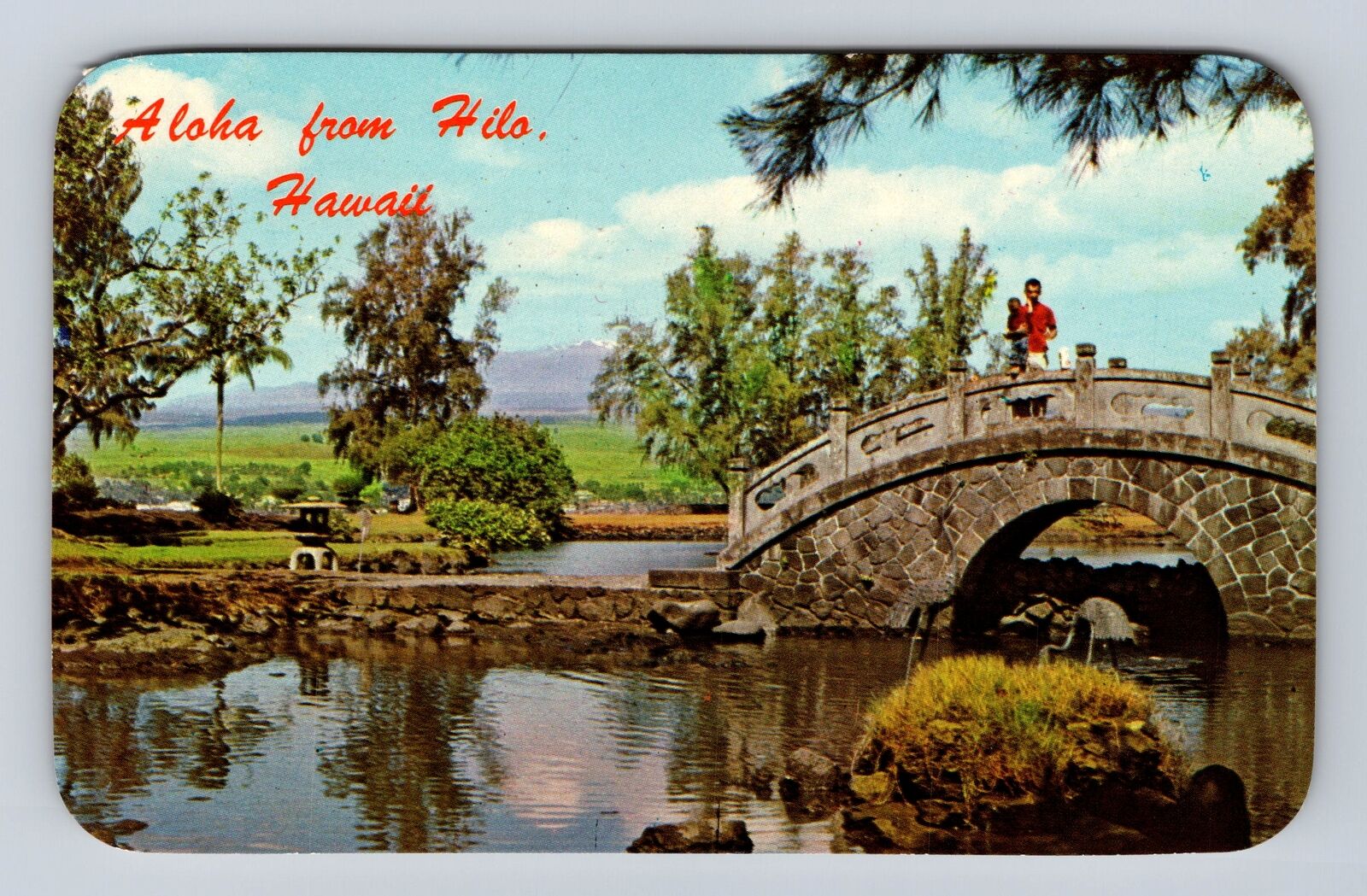 Hilo HI-Hawaii, Liliuokalani Park, Mauna Kea, Antique Vintage c1968 Postcard
