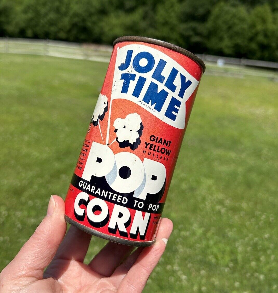 Vintage 1946 JOLLY TIME POPCORN Red Tin Can 10 oz.  - Sioux City, Iowa - SEALED