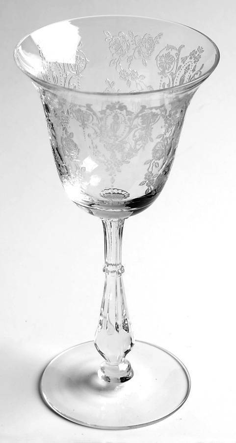 Tiffin-Franciscan Cherokee Rose Claret Wine Glass 5331141