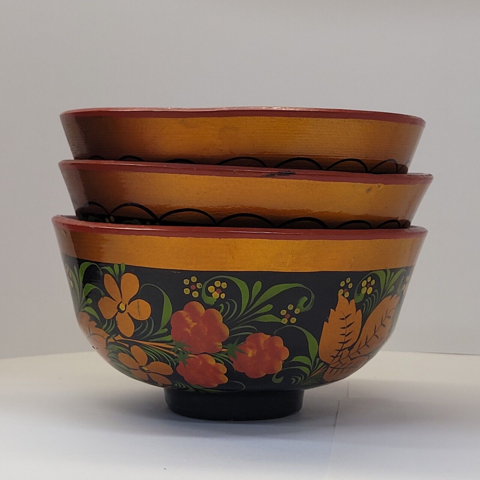 Russia Vintage Hand Painted Khokhloma Lacquer Wood Bowls Set 3