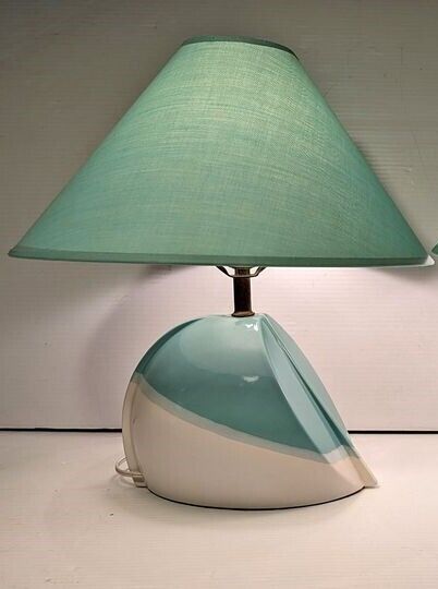 VTG 80s Post Modern  Ceramic Table Lamp turquoise (teal) with shade