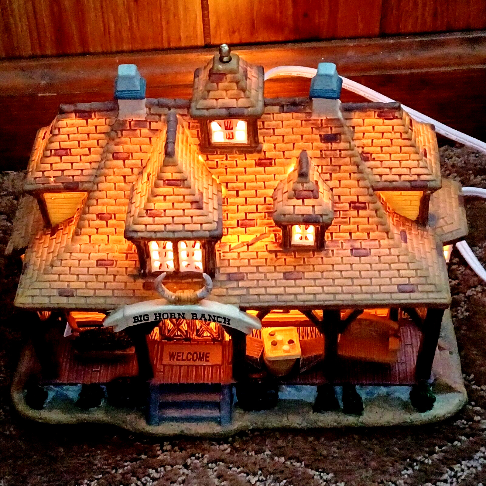 Lemax Harvest Crossing Lighted Big Horn Ranch House with Box Works 2008