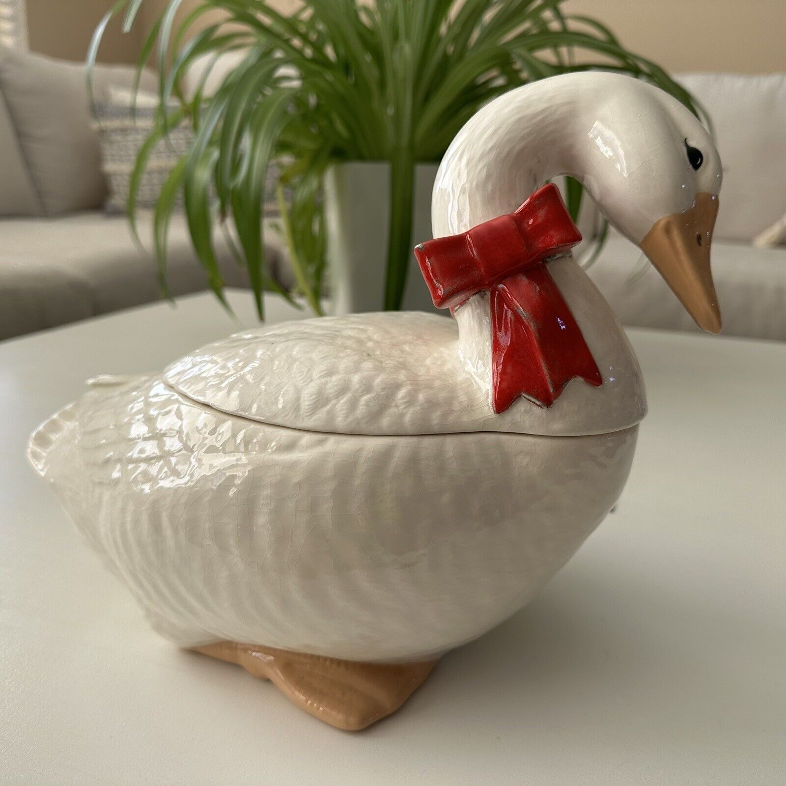 Vintage 1984 Goose Cookie Jar by Sittre Ceramic Products Inc.  Red Bow