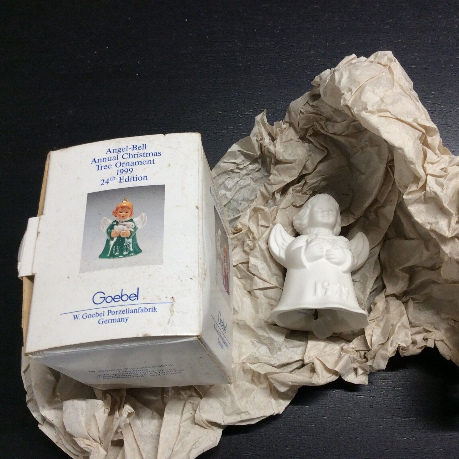 Goebel 24th Edition 1999 Annual Angel Bell Ornament 44-378-01-6, 102735 NEW Box