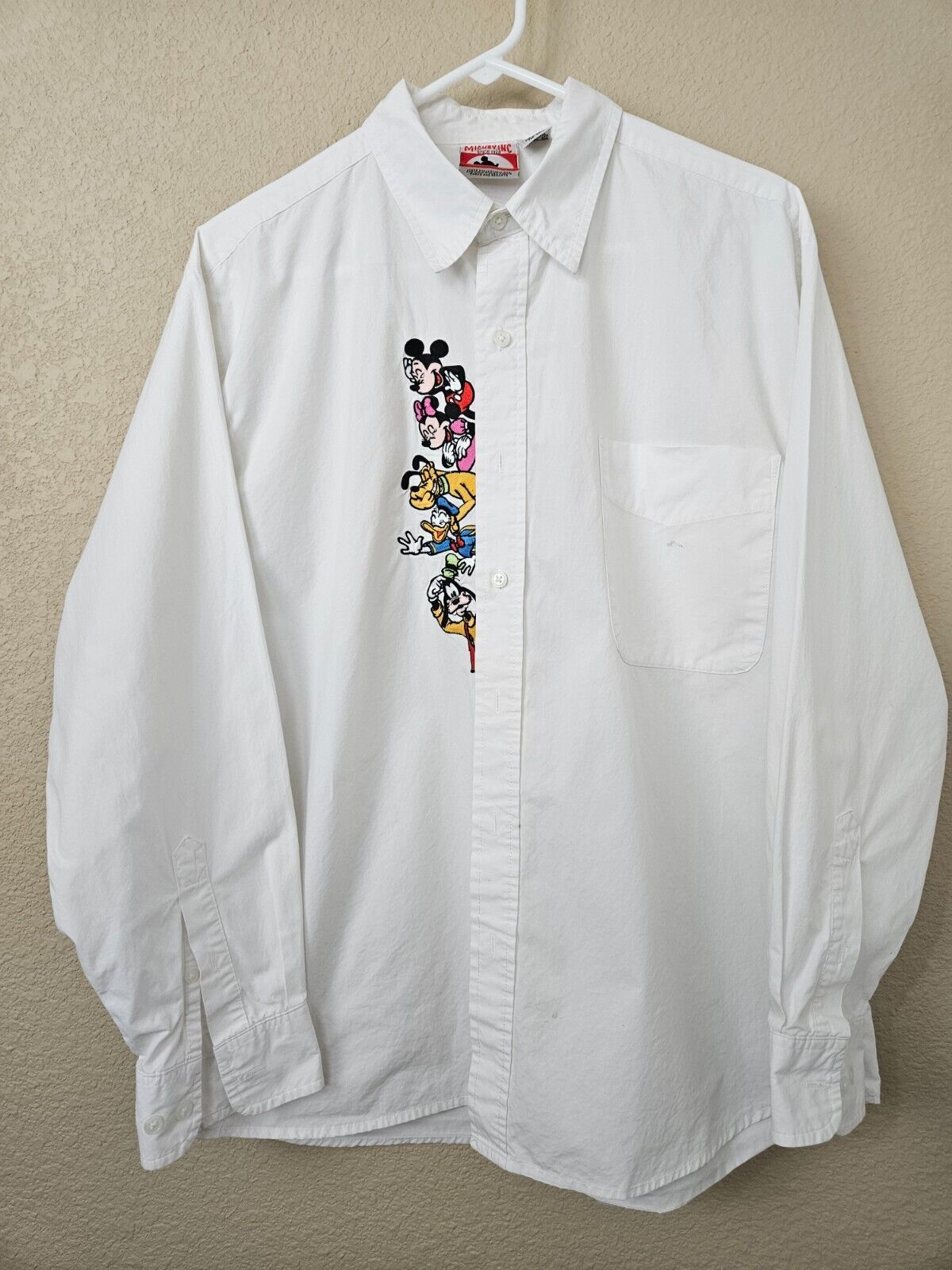 VINTAGE MICKEY INC  EMBROIDERED Logo WHITE BUTTON SHIRT SZ Large. Very fresh