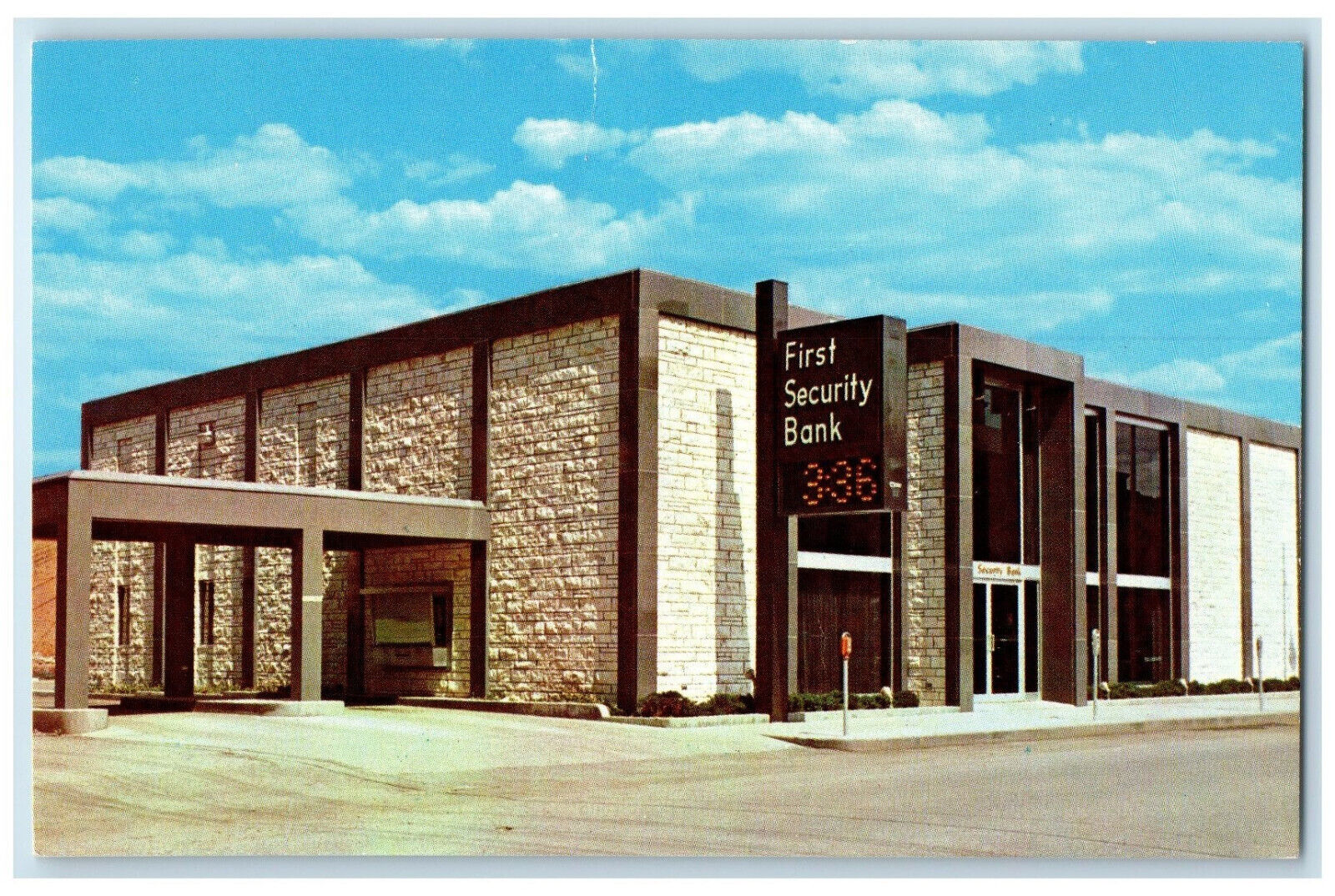 c1960\'s First Security Bank Livingston Montana MT Vintage Unposted Postcard