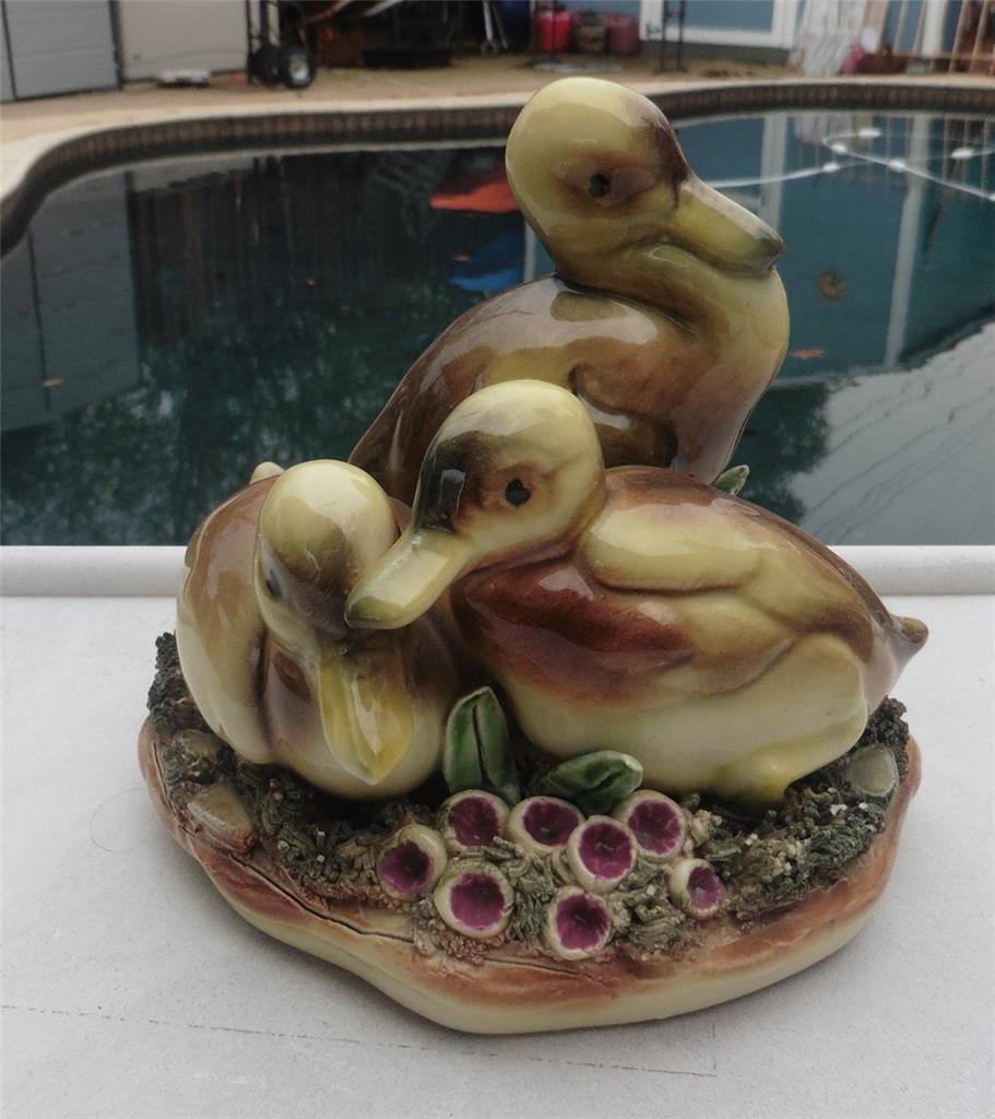 Vintage William Maddux Baby Ducks/Ducklings Figurine Signed