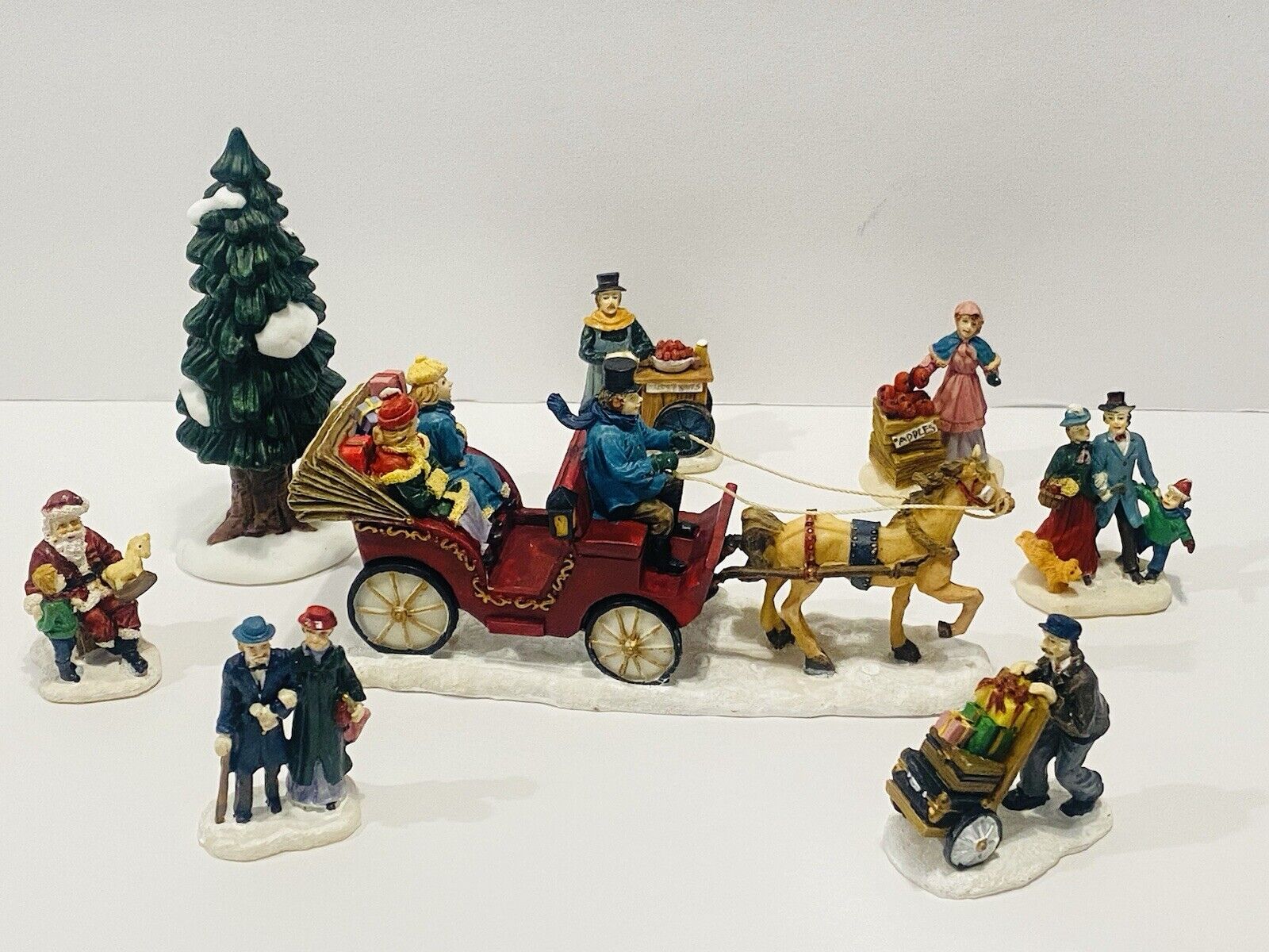 2001 Grandeur Noel 8 Christmas Decor Figurines for Victorian Village Train