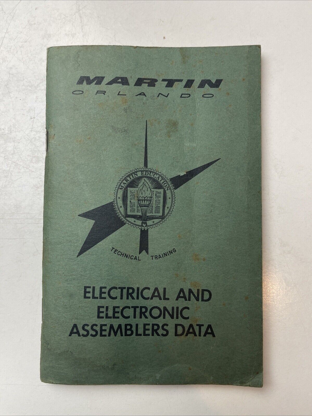 Martin Orlando Electrical And Electronic Assemblers Data 1958 Rare VTG