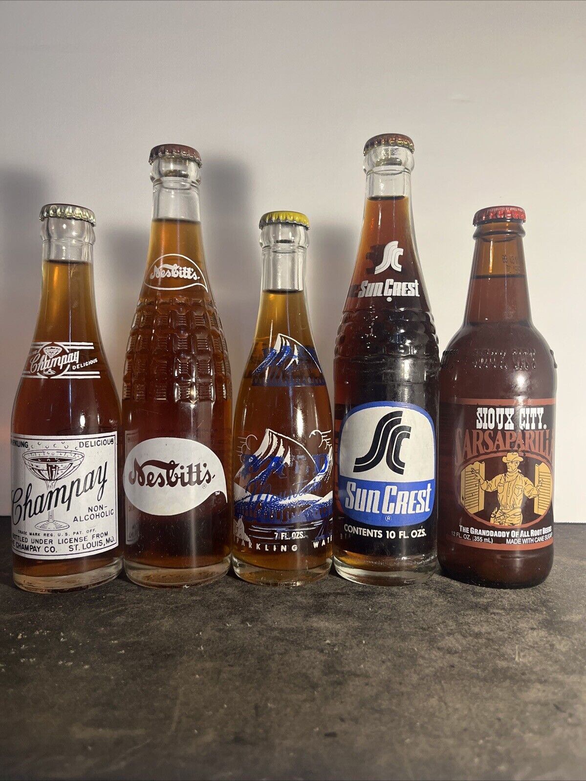 5x Root Beer Soda Bottles, 7 Oz. Champay(ST. Louis MO.), 10 Oz. Nesbitts-