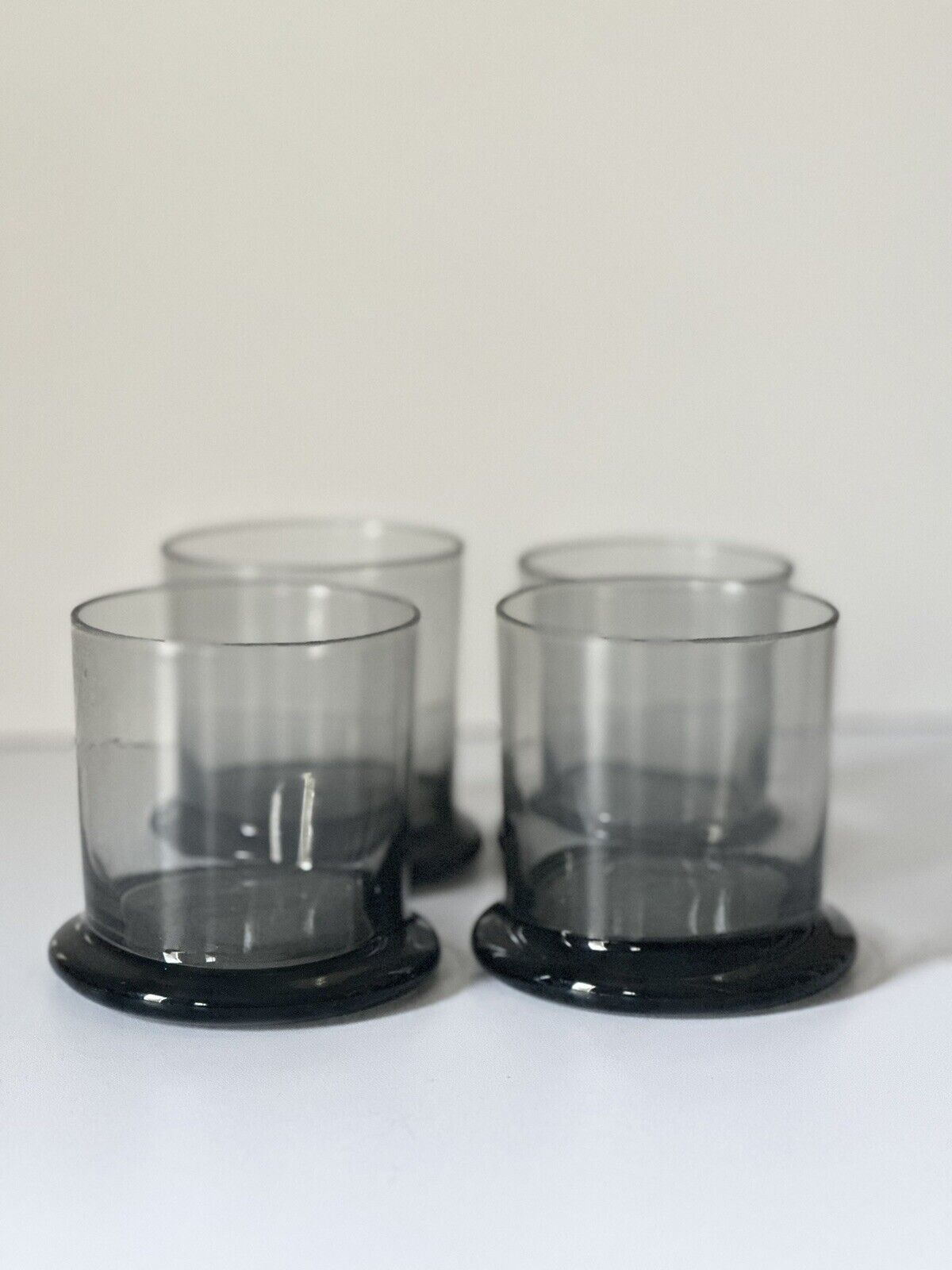 Set Of 4 Vintage Blown Drinking Glasses Smokey Black Wide Base