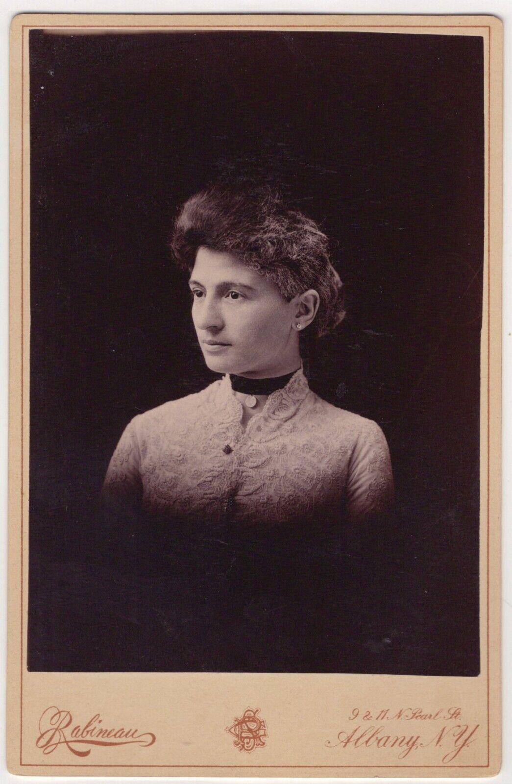 WOMAN IN THE LIGHT : PHOTOGRAPHED IN ALBANY, NEW YORK: CABINET CARD
