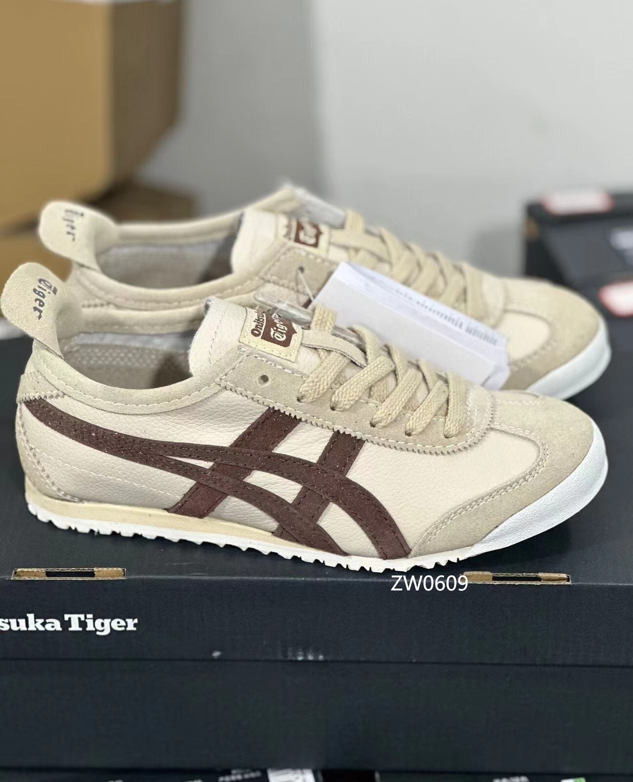 Onitsuka Tiger MEXICO 66 1183B391 251 Beige Brown Sneakers Shoes Unisex NEW