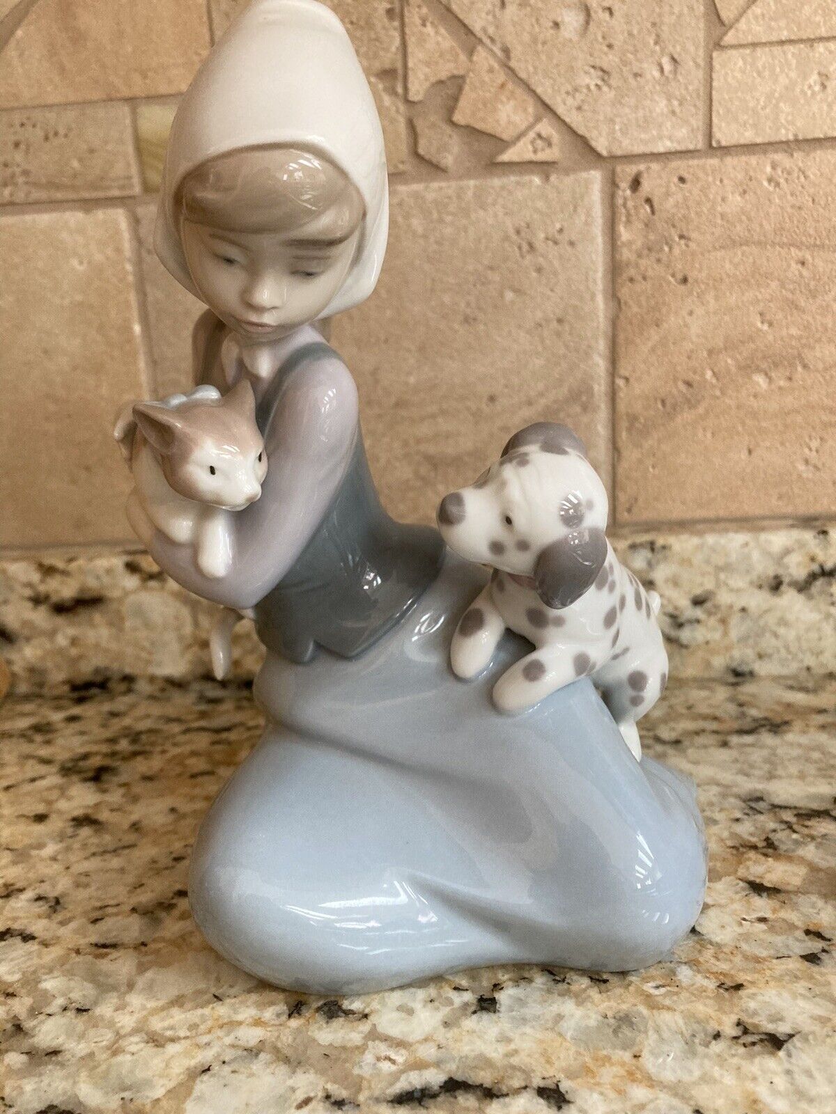 Lladro 5032 Girl with Dog and Cat Little Friskies Glossy RETIRED