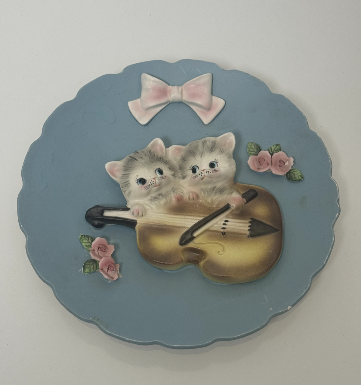 Vintage Lefton 3D Cats Playing Fiddle Violin Hanging Plate 25698