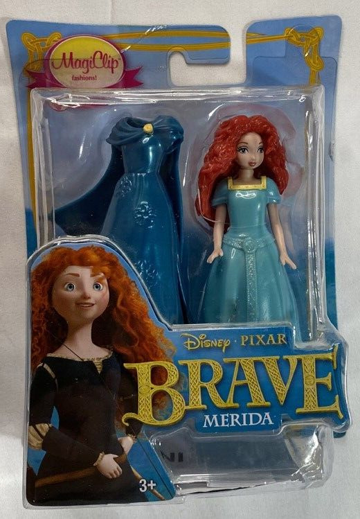 Disney Pixar Brave Merida Action Figure MagiClip Fashions Doll NIB Mattel 2011