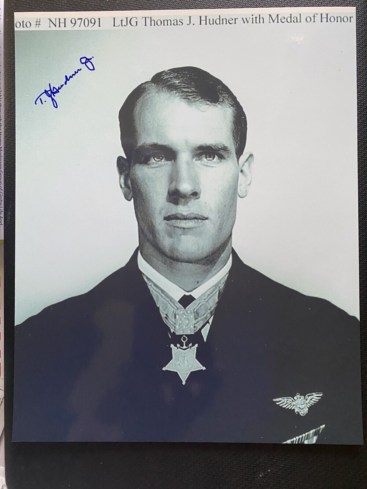 Thomas Hudner Medal Of Honor Korea Autographed 8x10 Picture Autograph