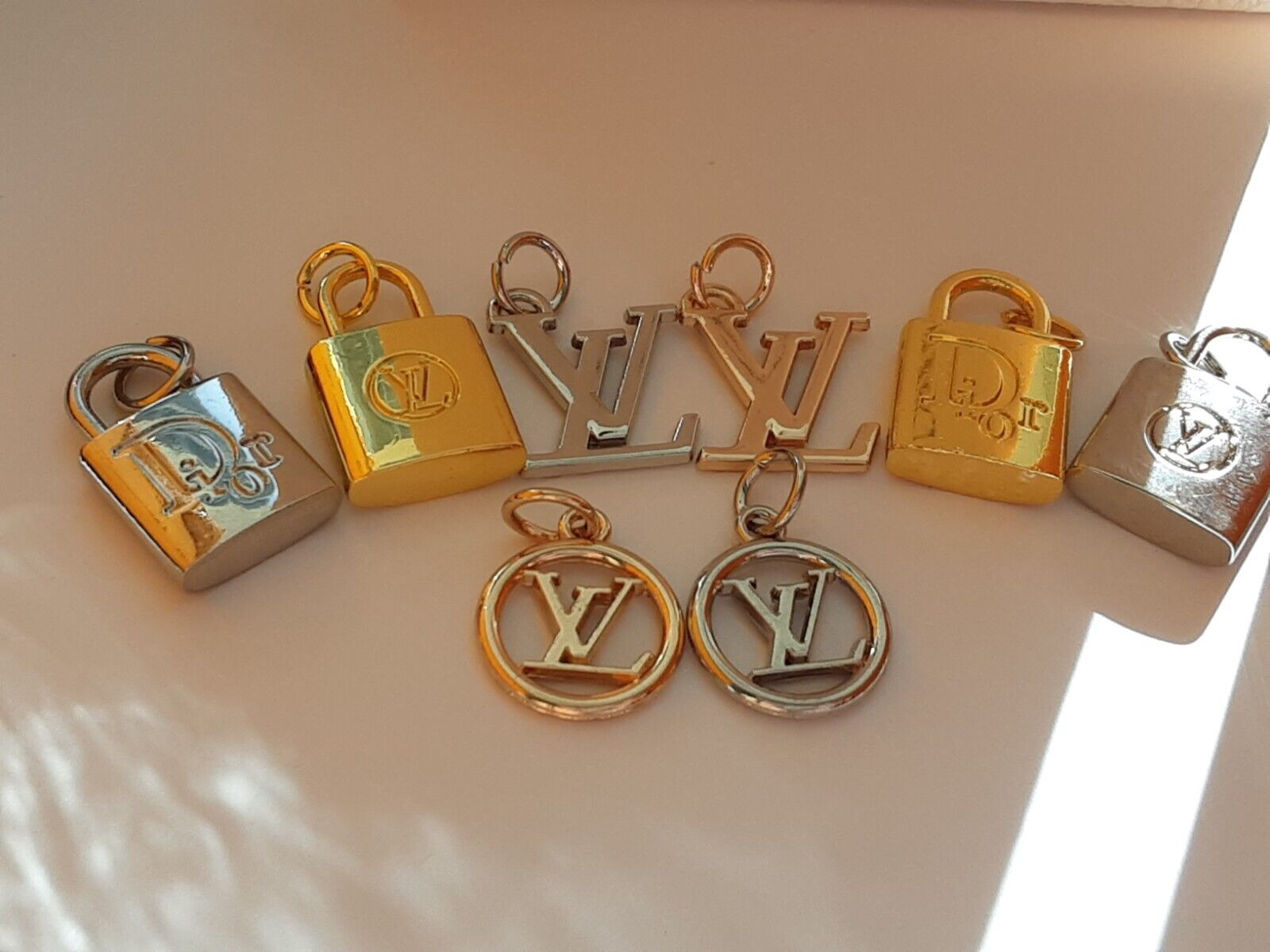 LV  Dior Zipper Pull   lot of 8 mix Double sided mix