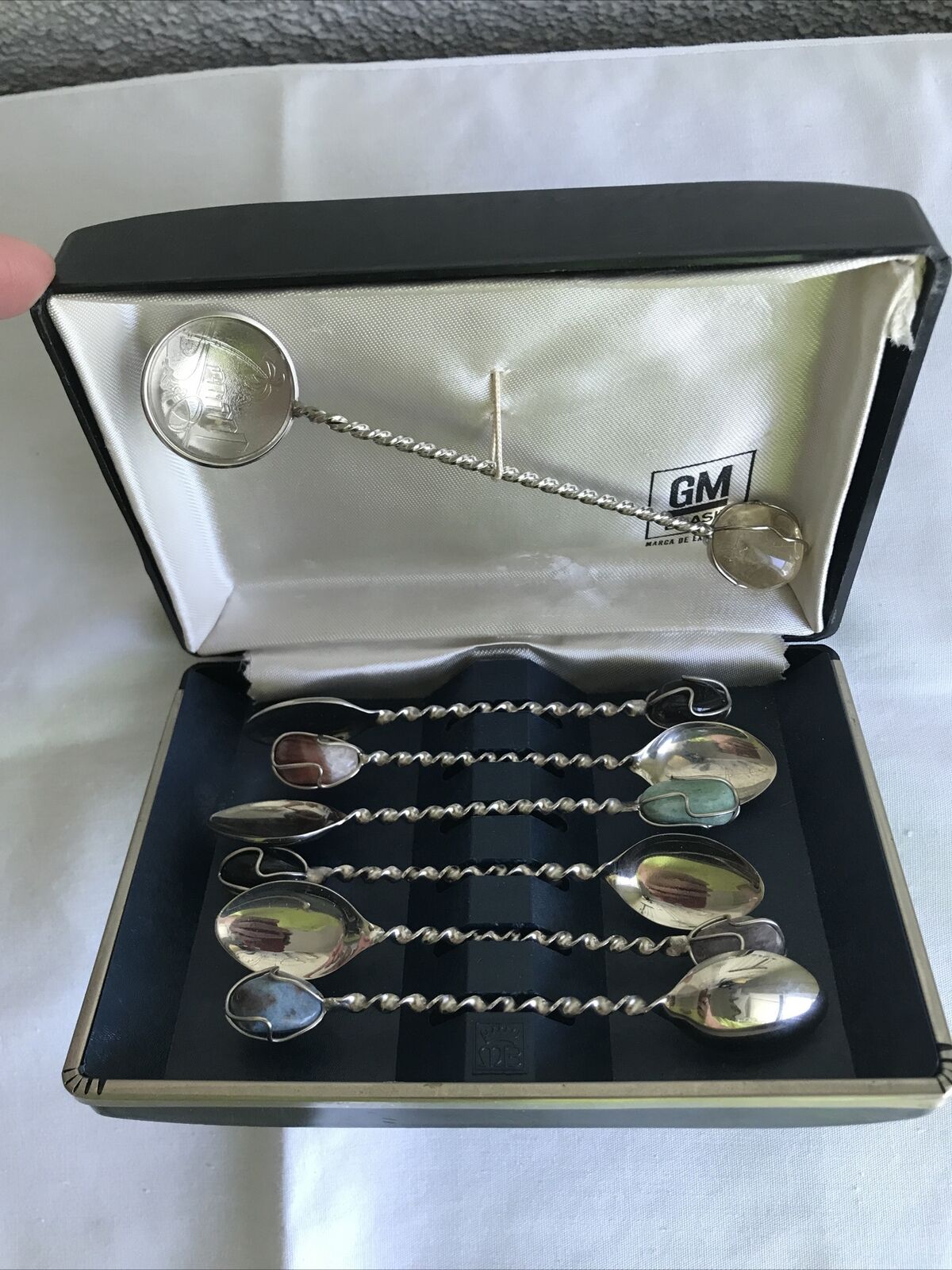 Vintage 7 Souvenir Spoon Collectible Set in Case GM Brasil Agate Brazil