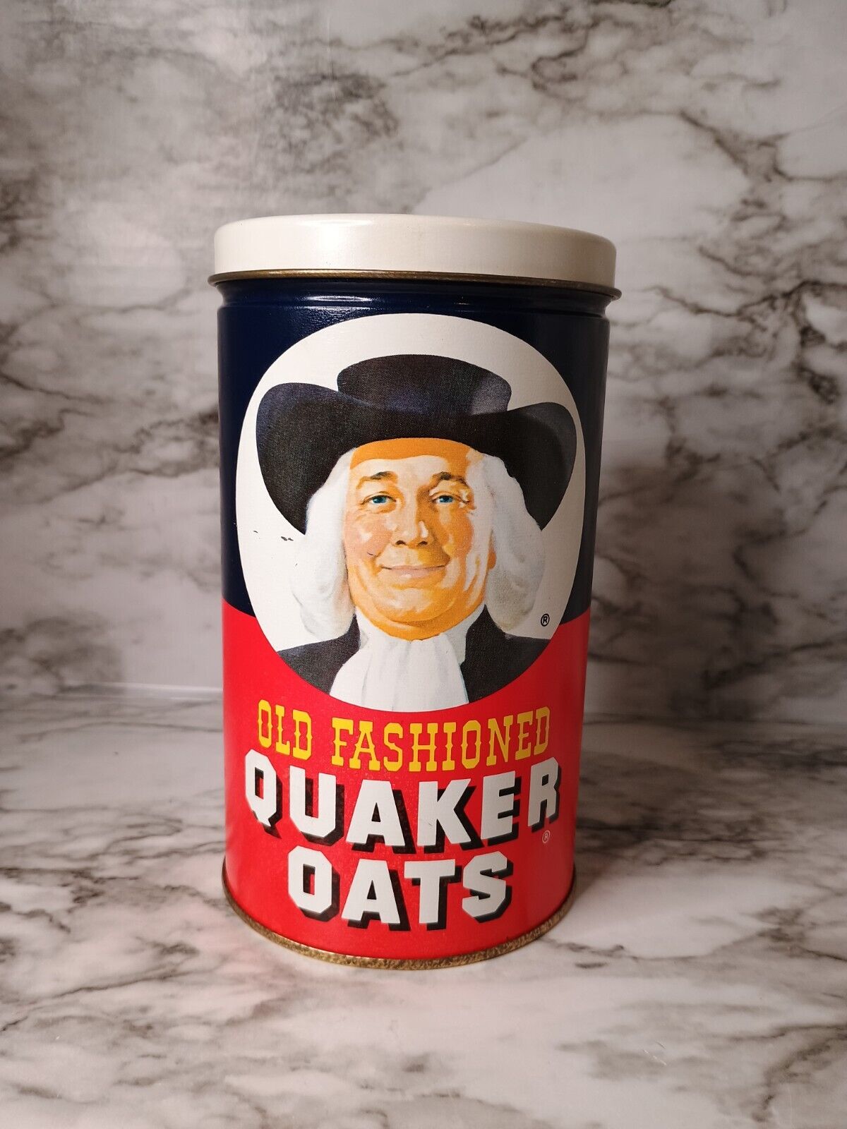 VINTAGE OLD FASHIONED QUAKER OATS TIN CAN EMPTY 1982 LIMITED EDITION 7¼ X 4¼\