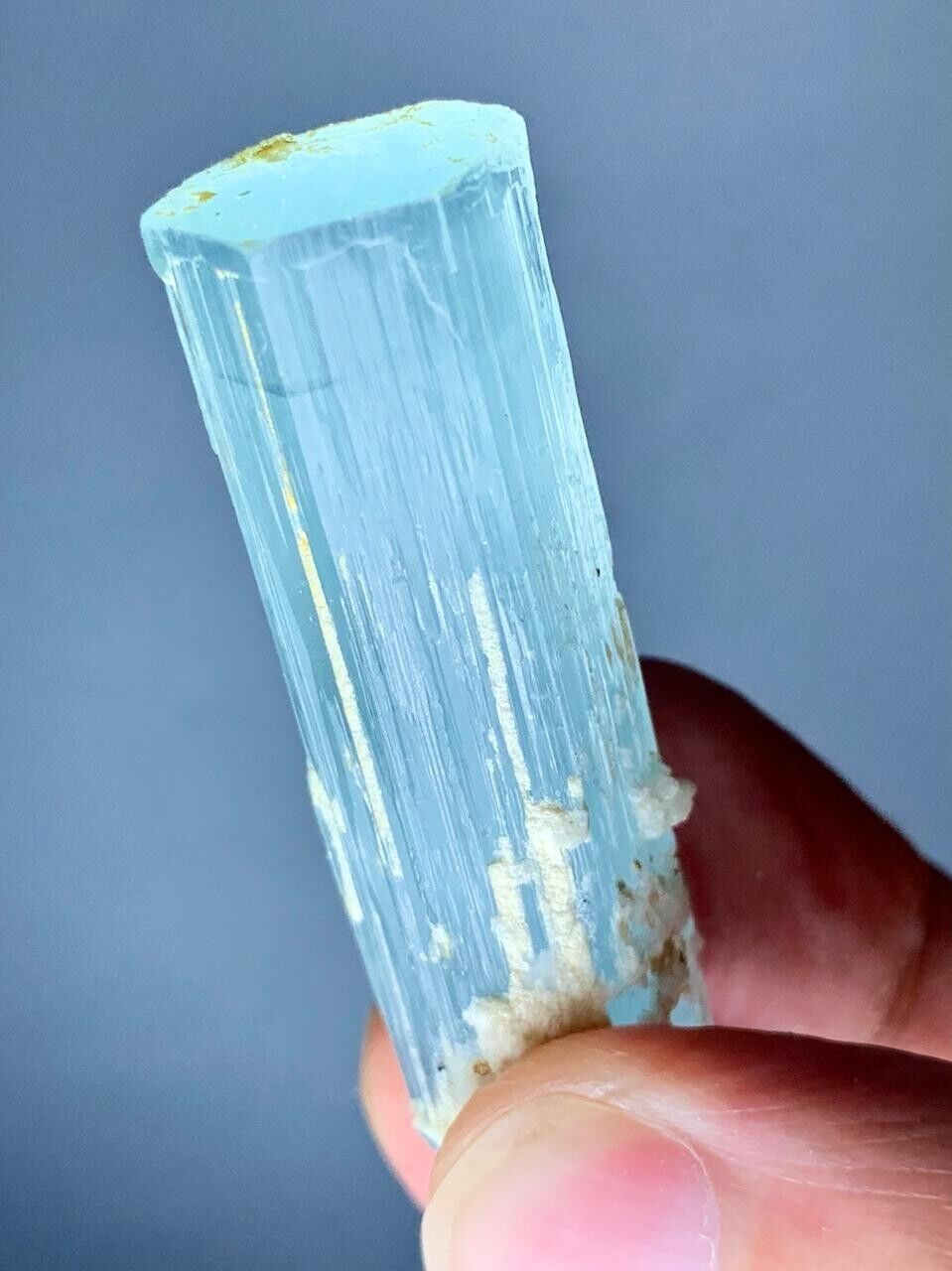 95 Carat Natural Aquamarine Crystal From Skardu @Pakistan