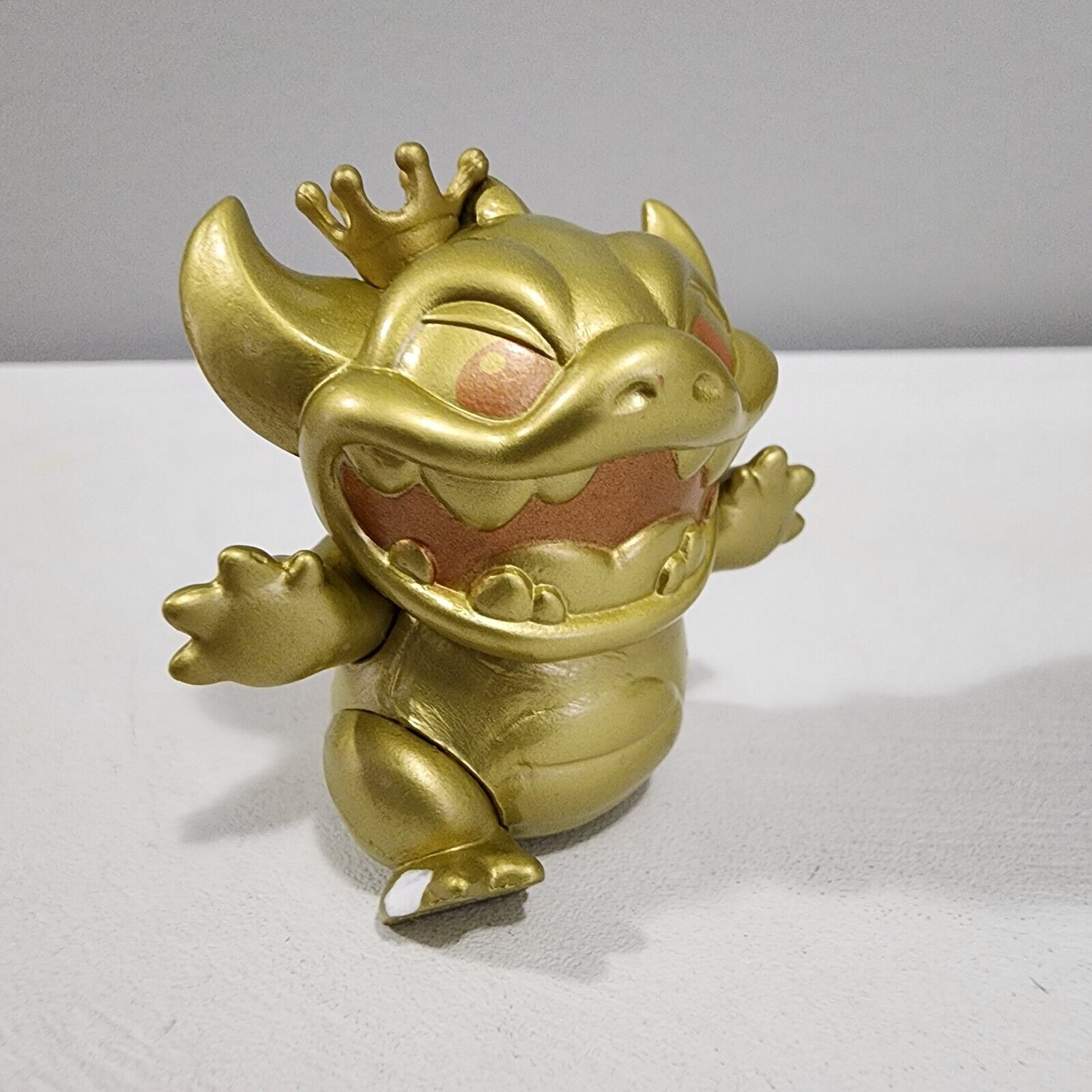 Paka Paka Kawaii Rare Golden Dragon Japan Mystery Figures READ
