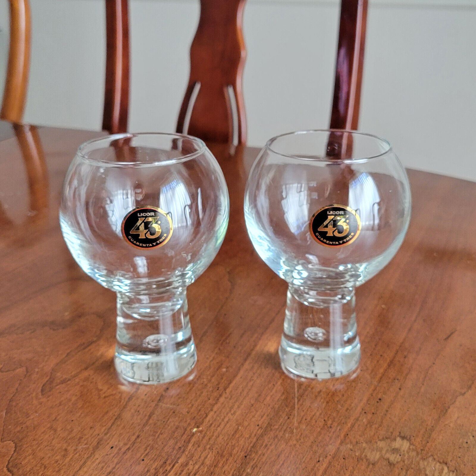 Set 2 Licor 43 Cocktail Glasses Round Top Weighted Base Spanish Liqueur 10 oz