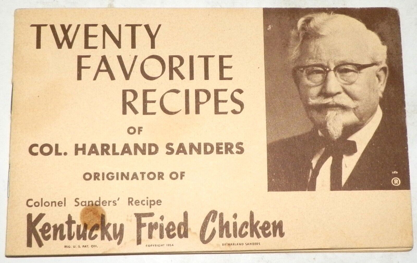 1954 Twenty Favorite Recipes of Col. Sanders KFC Booklet 1st Issue, Nice Cond