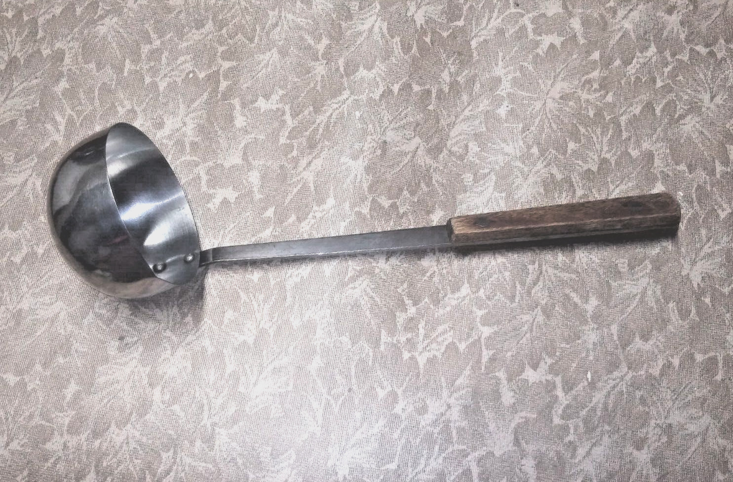 Vintage Stainless Steel Ladle Deep JAPAN Soup Chili Wood Handle kitchen utensil