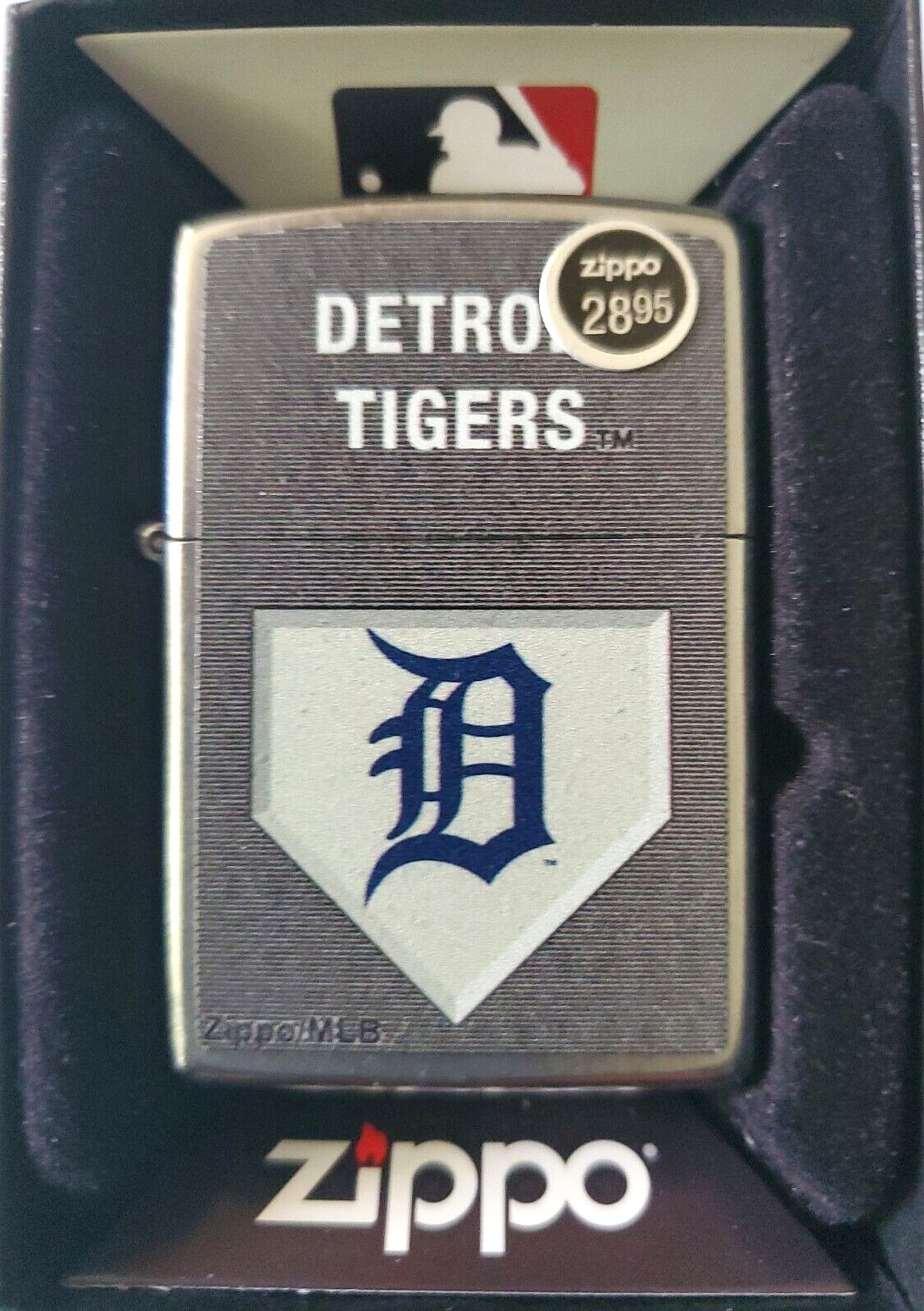 Zippo lighter Detroit Tigers Home Plate 207MLB/ #84