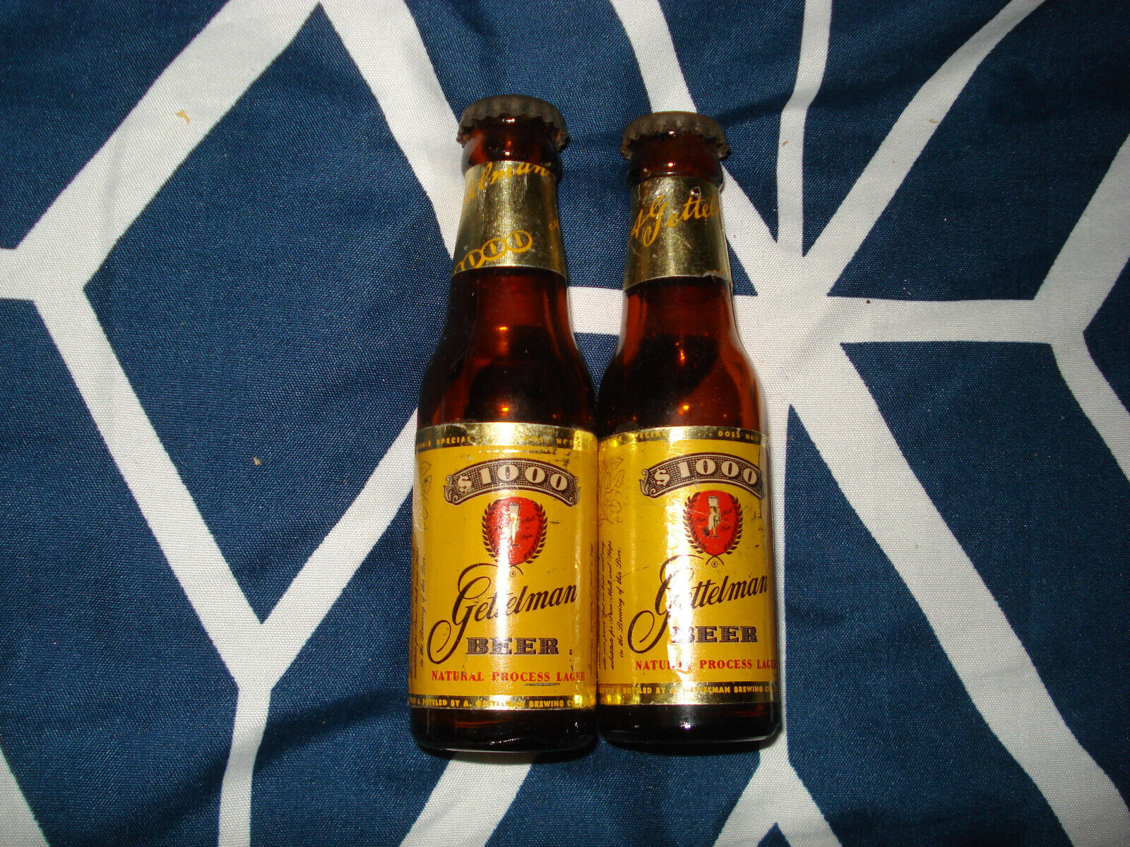 Gettleman Beer Mini Beer Bottles Great Breweriana Pair in Great Condition