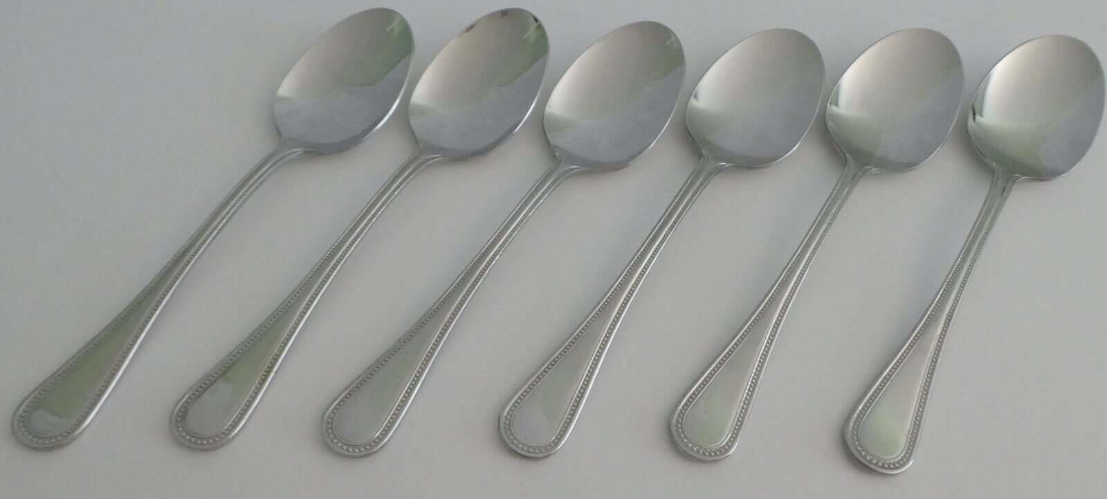 Wallace Continental Bead 18/10 Stainless SOUP SPOONS Oval Flatware 7 5/8\