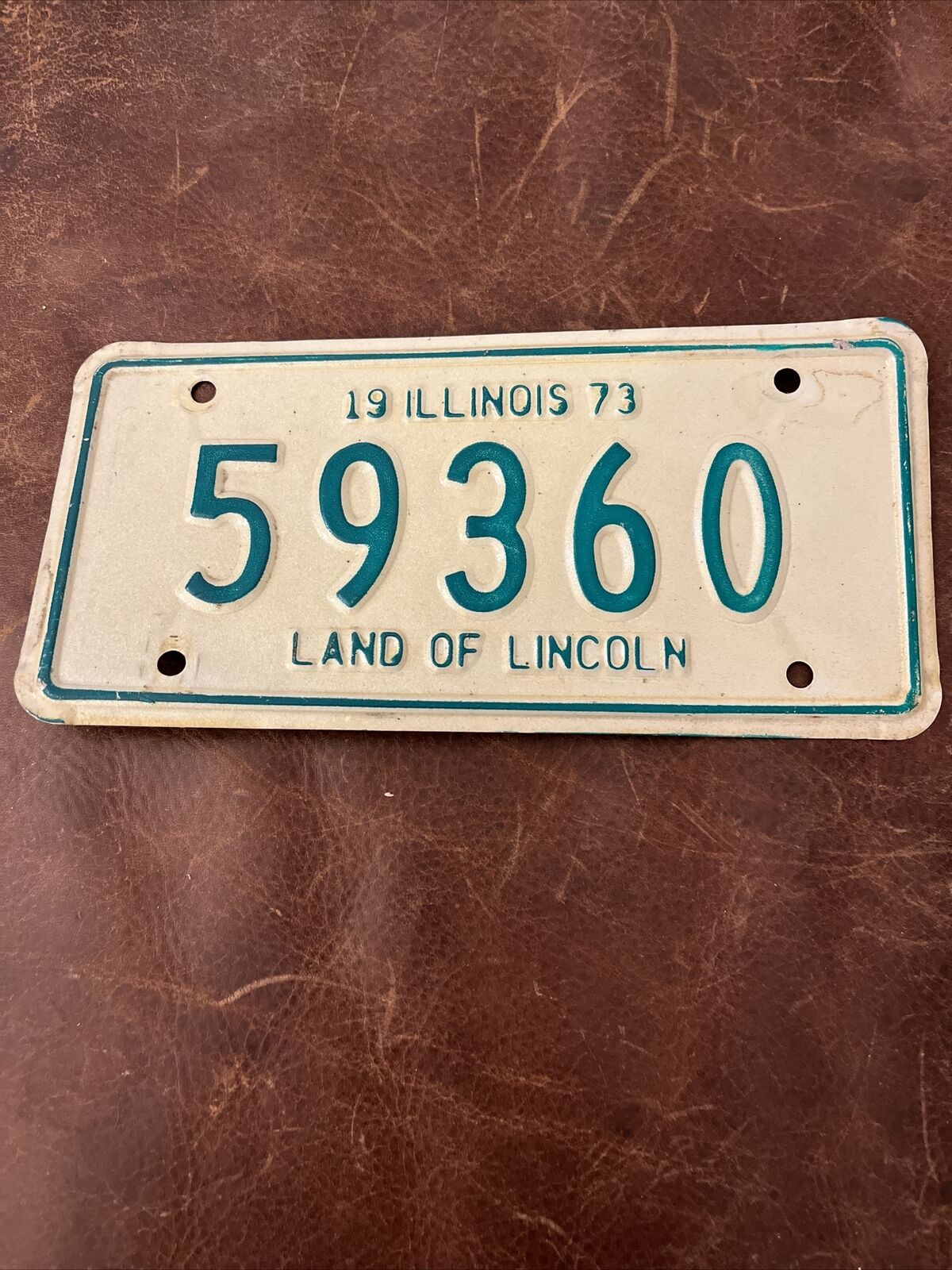 Vintage 1973 Illinois Motorcycle 🏍️ License Plate.  Vintage Tag # 59360￼