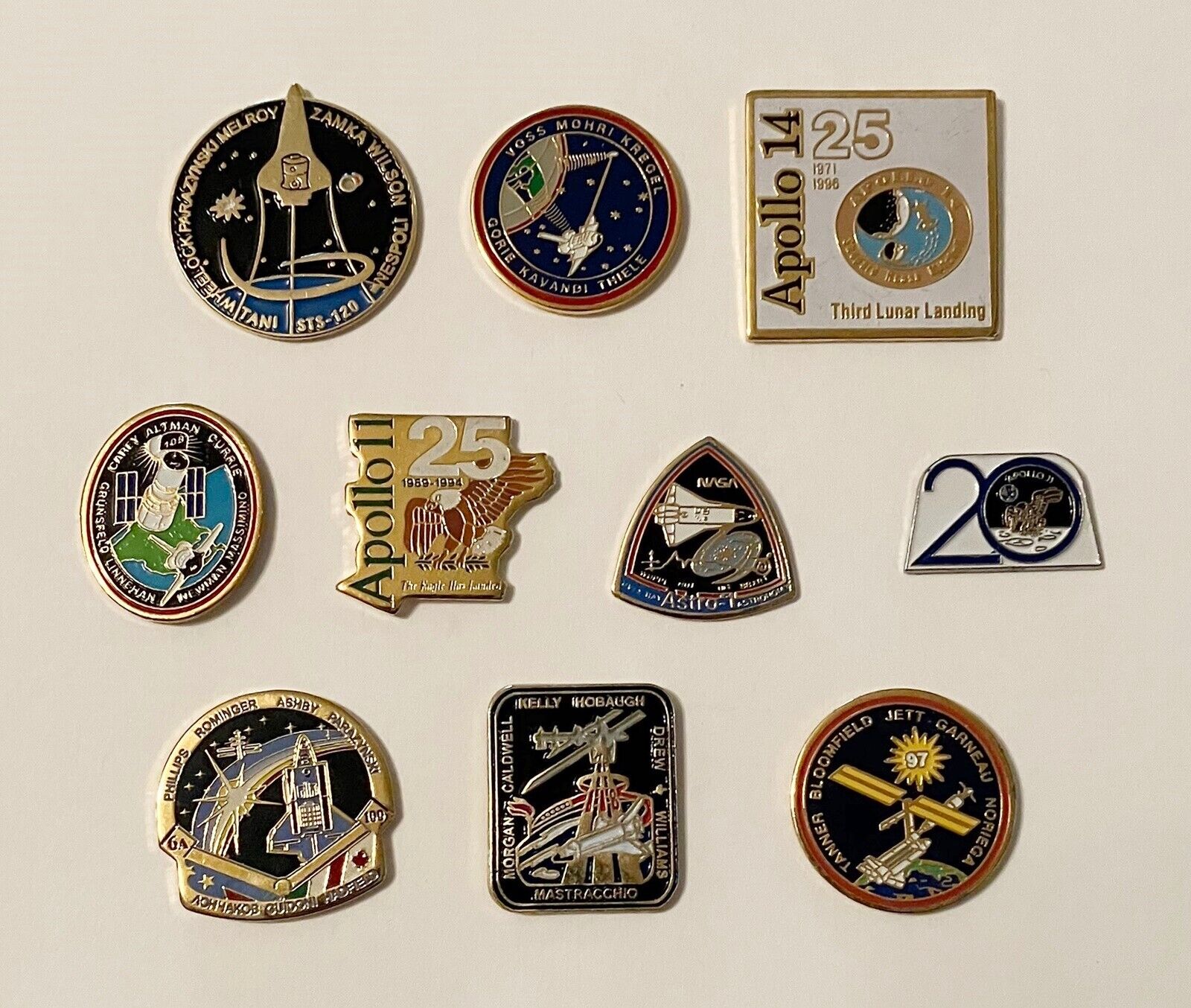 LOT of 10 NASA LAPEL PINS Space STS Missions ASTRO 1 APOLLO Anniversary +++