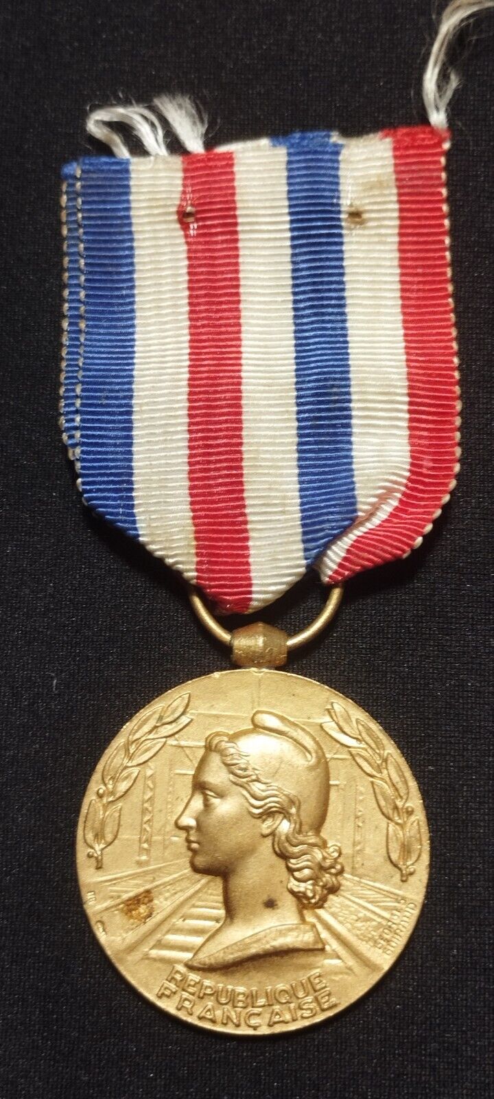 J4A* (REF951) 1960 French Civil Railway Medal French Medal