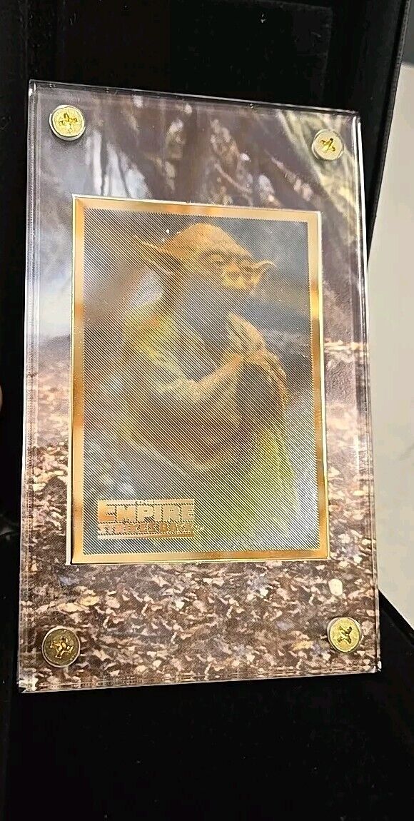 Star Wars AUTHENTIC IMAGES Yoda 24k gold card w/ storage case (1997) 124/1000
