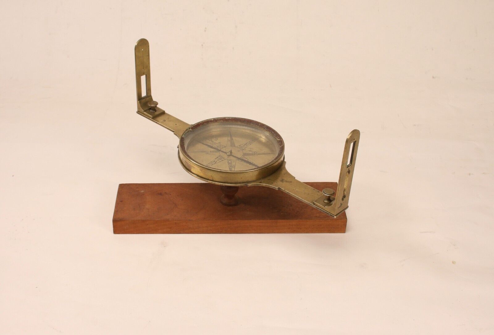 Early American Survey Compass-18th Century-unsigned